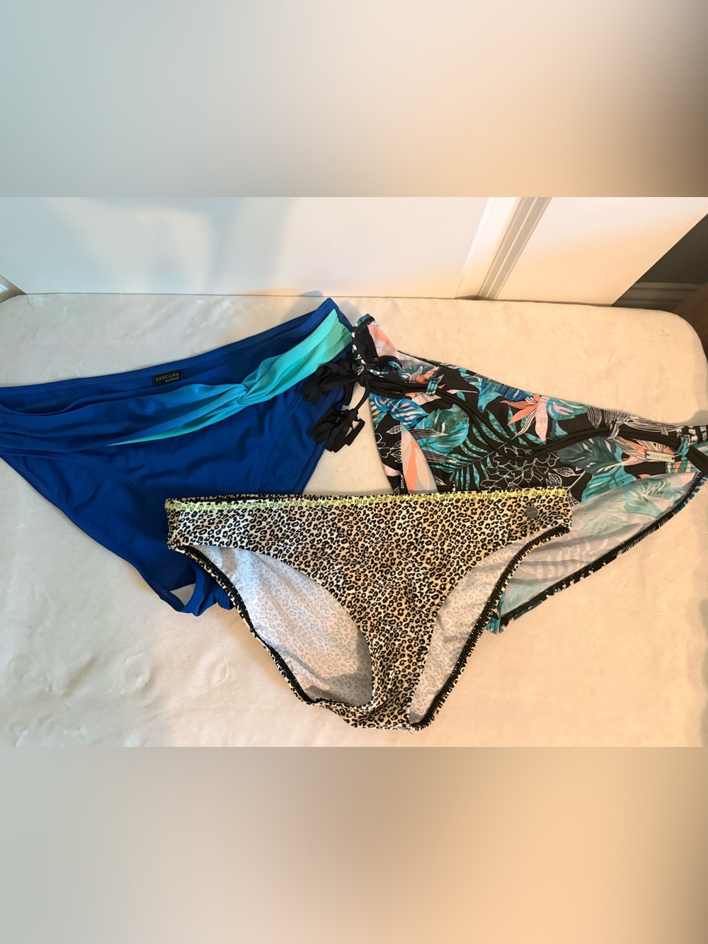 Women's Blue & Tropical Print Bikini Bottoms - Mixed and match